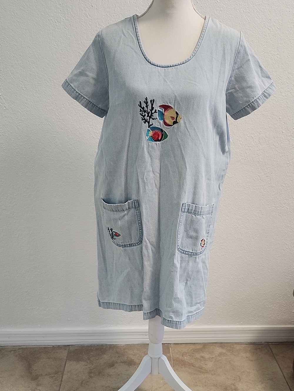 CB casual Vtg Light Blue Mini Dress with Fish Embroidery